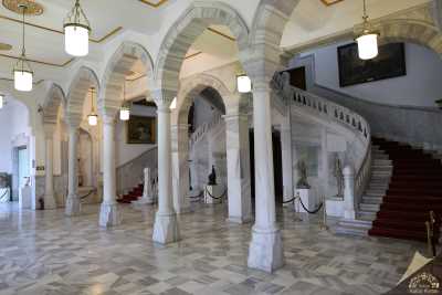 Ankara Resim ve Heykel Müze Girişi