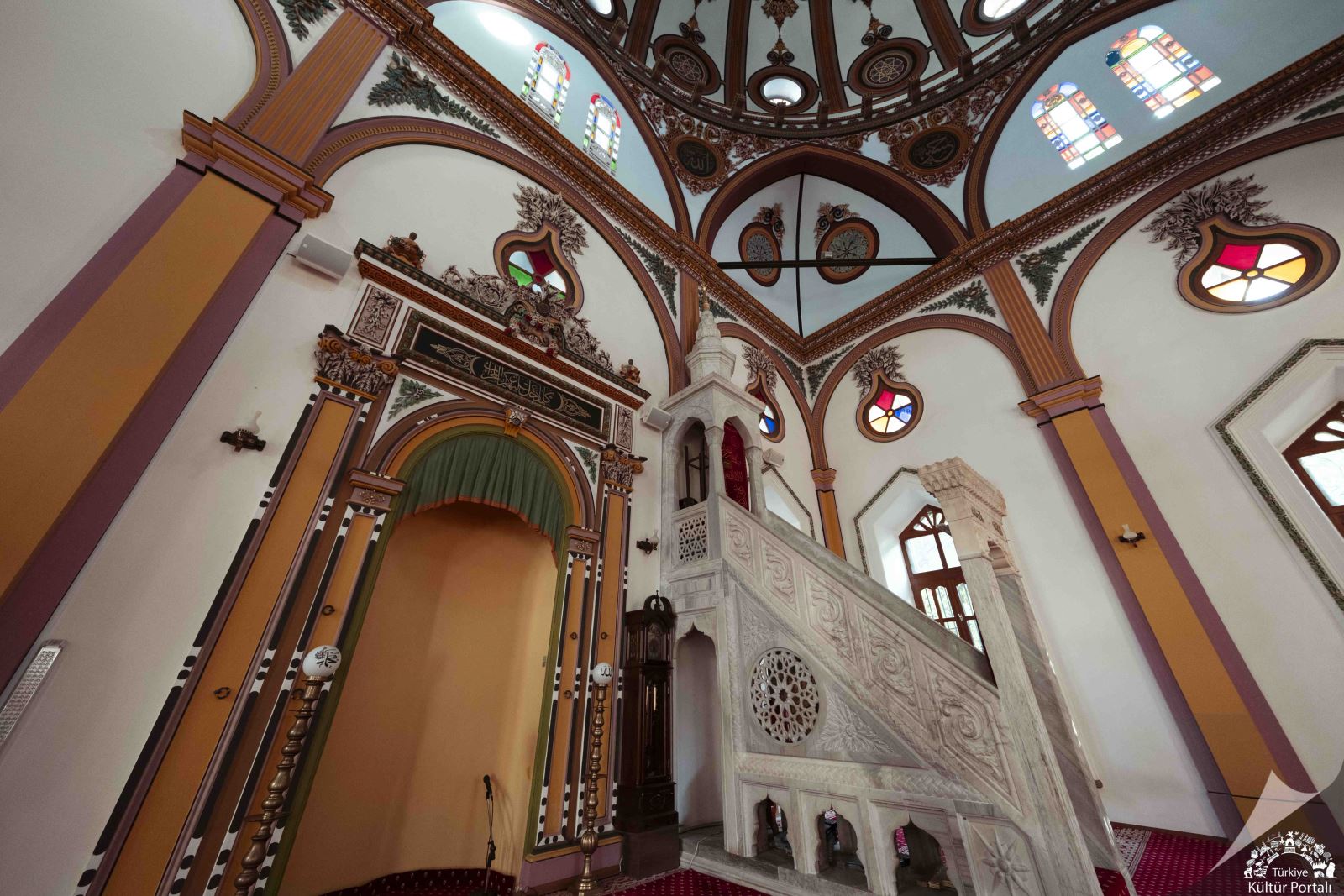 https://www.kulturportali.gov.tr/contents/images/Ayd%C4%B1n_Ramazanpa%C5%9Fa%20Camii%20kopya.jpg