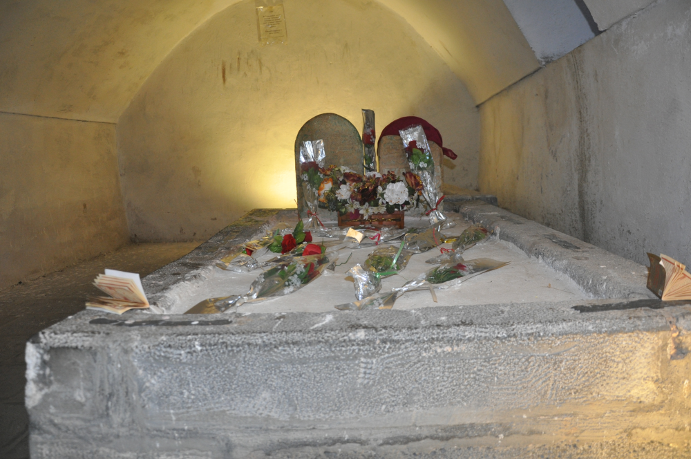 Sultan Baba Türbesi̇ - Fotoğraf 8