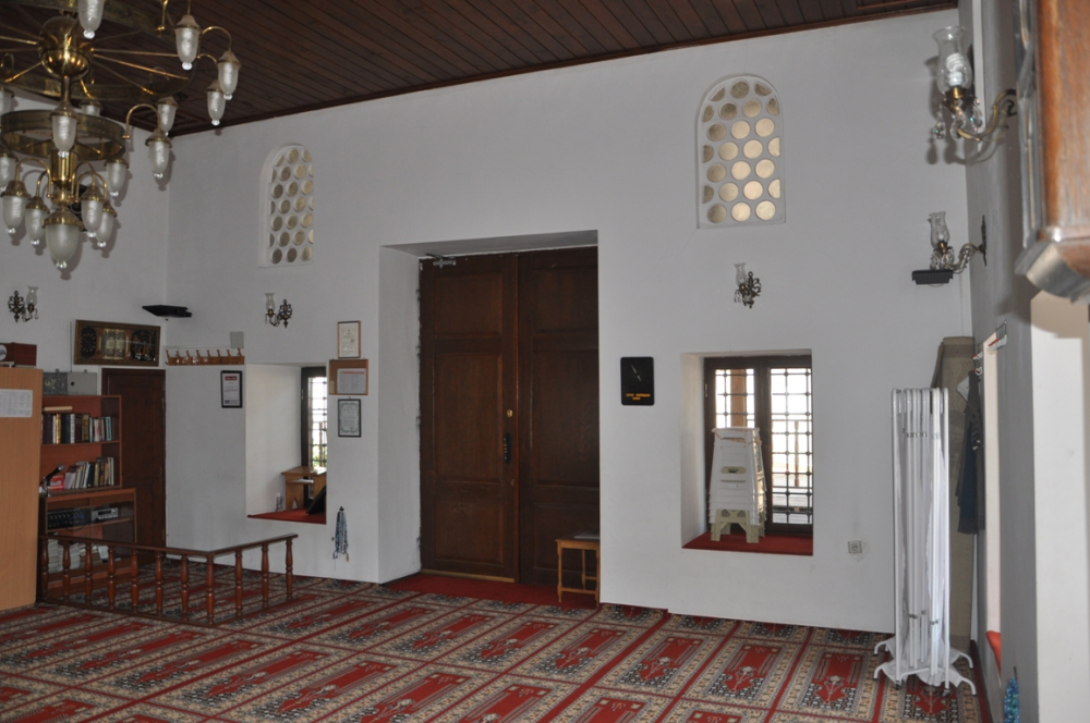 İzmi̇t Alaca Mesci̇t Cami̇i̇ - Fotoğraf 5