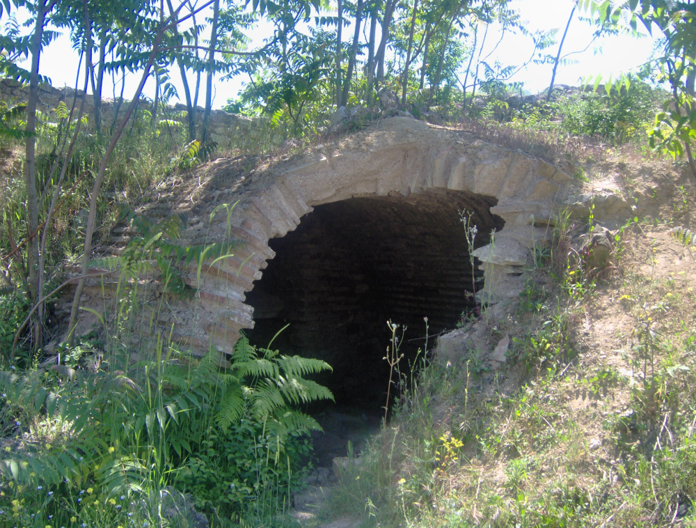 Gültepe Nekropolü - Fotoğraf 2