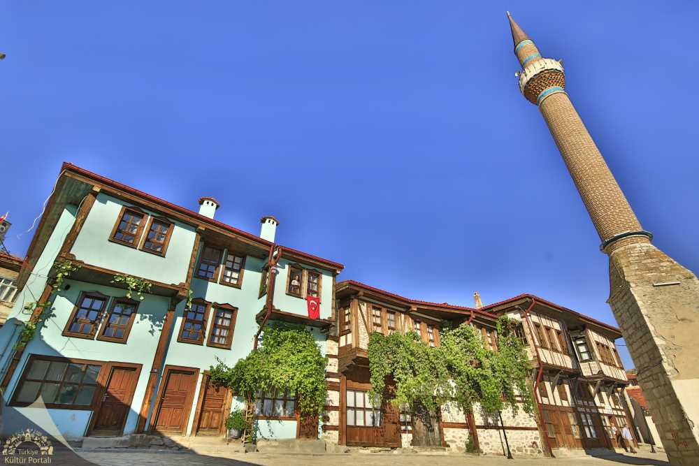 Sivrihisar Evleri Kültür Portalı Medya Kütüphanesi