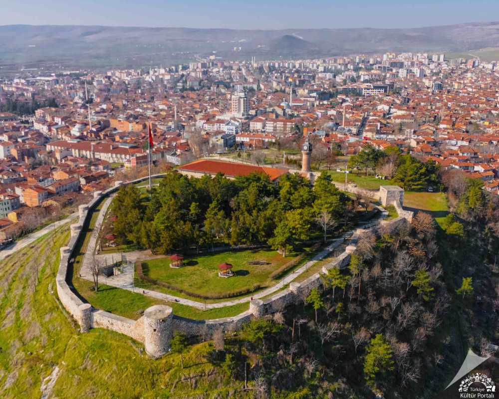 Zile Kalesi - Tokat