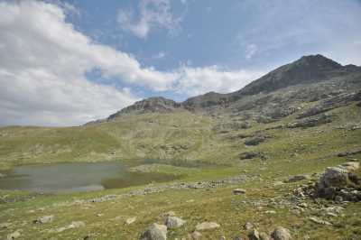 Ovit Dağbaşı Gölü Kaynak: Rize İl Kültür ve Turizm Müdürlüğü Fotoğraf Arşivi