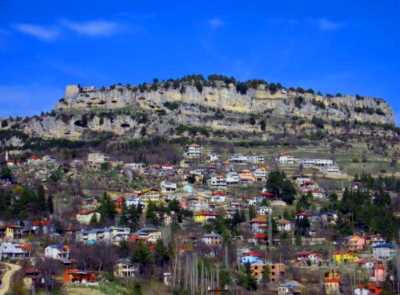 Namrun Kalesi (Çamlıyayla-Mersin) Fotoğraf: Çamlıyayla Kaymakamlığı www.camliyayla.gov.tr)
