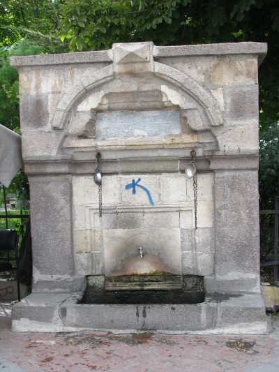 CEVİZ ALTI ÇEŞMESİ