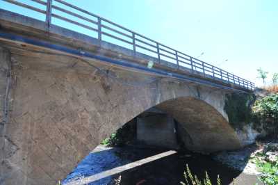 Geçit Köprüsü Nilüfer/Bursa, Bursa Valiliği arşivinden 2012 yılında alınmıştır.