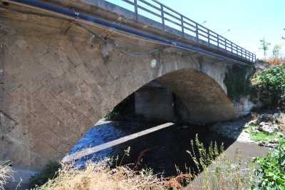 Geçit Köprüsü Nilüfer/Bursa, Bursa Valiliği arşivinden 2012 yılında alınmıştır.