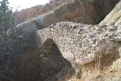 Küçük Kemer-(Sinop Arkeoloji Müzesi Müdürlüğü Arşivi)