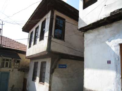 25 NOLU KONUT (Yıldız KARABIYIK Evi)