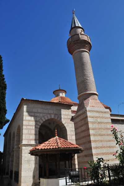 Alipaşa Camii Osmangazi/Bursa, Bursa Valiliği arşivinden 2012 yılında alınmıştır.
