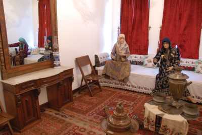 Hazeranlar Konağı (Etnografya Müzesi)