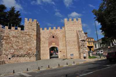 Bursa Surlarındaki Saltanat Kapı