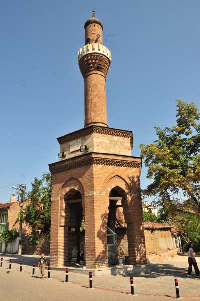 Demirtaş (Timurtaş) Camii Osmangazi/Bursa, Bursa İl Kültür ve Turizm Müdürlüğü arşivinden alınmıştır.