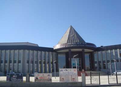 Kongre ve Kültür Merkezi (Fotoğraf: Malatya Kültür ve Turizm Müdürlüğü Arşivi)