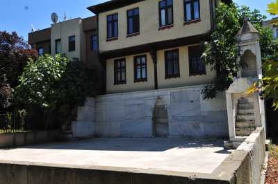 Namazgah (Açık) Yıldırım/Bursa, Bursa Valiliği arşivinden 2012 yılında alınmıştır.