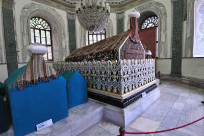 Osman Gazi Türbesi Osmangazi/Bursa,Bursa Valiliği arşivinden 2012 yılında alınmıştır.