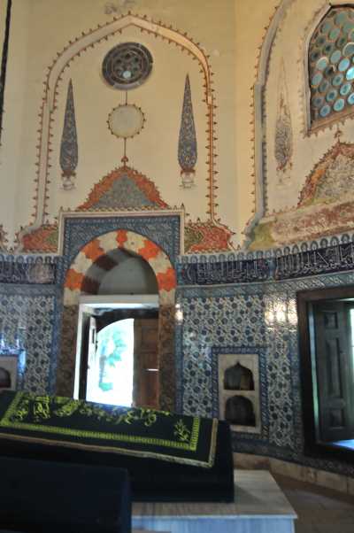 Şehzade Mustafa (Mustafa Cedid) Türbesi Osmangazi/Bursa,Bursa Valiliği arşivinden 2012 yılında alınmıştır.