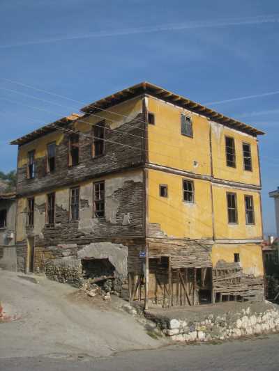 Sivil Mimarlık Örneği Konut (115)-(Sinop Arkeoloji Müzesi Müdürlüğü Arşivi)