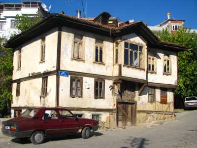 Sivil Mimarlık Örneği Konut (107)-(Sinop Arkeoloji Müzesi Müdürlüğü Arşivi)