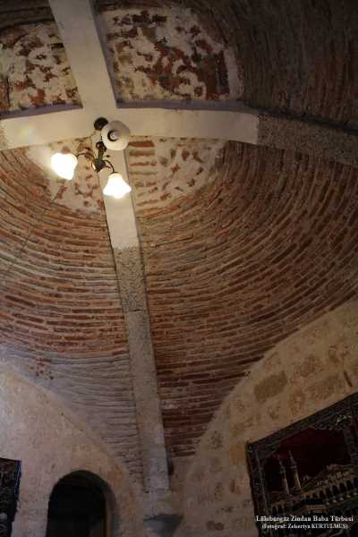 Lüleburgaz Zindan Baba Türbesi (14.y.y.)