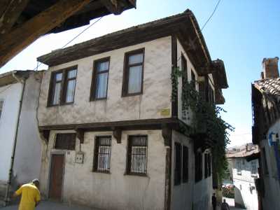 27 NOLU KONUT (Hasan SARIKAYA Evi)
