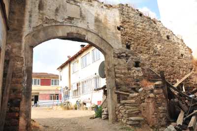 Hoca Tursun Hanı Kestel/Bursa, Bursa Valiliği arşivinden 2012 yılında alınmıştır.