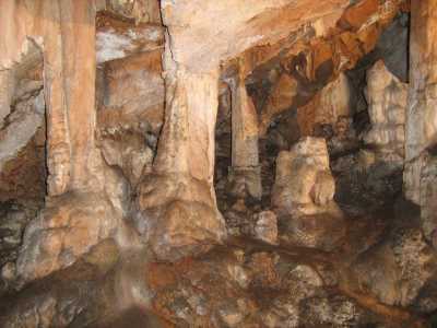 Sulu Mağara 