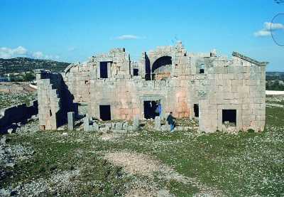 Cambazlı Kilise (Silifke-Mersin) (Fotoğraf: Mersin İl Kültür ve Turizm Müdürlüğü Arşivi)