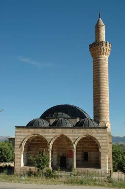 Sungurbey Camii-Pertek
