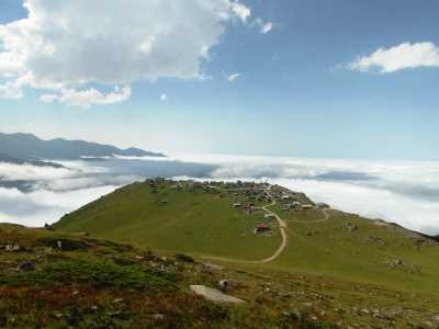 Homeze Yaylası Kaynak: Rize İl Kültür ve Turizm Müdürlüğü Fotoğraf Arşivi