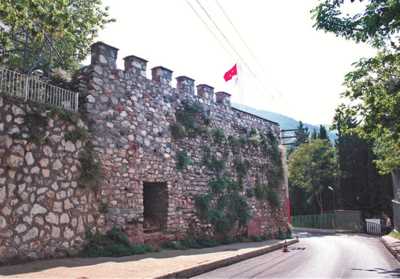 Balabancık  ve Gazi Aktimur Hisarı, Bursa Valiliği arşivinden 2012 yılında alınmıştır.