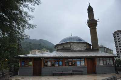 İslampaşa (Kurşunlu) Camisi Kaynak: Rize İl Kültür ve Turizm Müdürlüğü Fotoğraf Arşivi