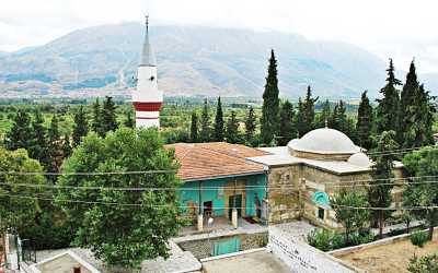 Veli Baba Külliyesi