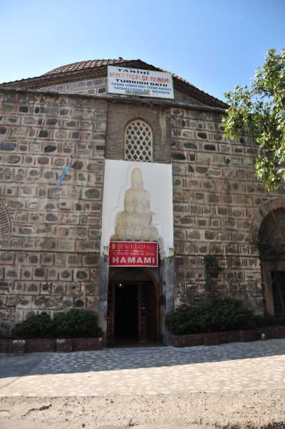 Demirtaş (Timurtaş) Hamamı Osmangazi/Bursa, Bursa İl Kültür ve Turizm Müdürlüğü arşivinden alınmıştır.