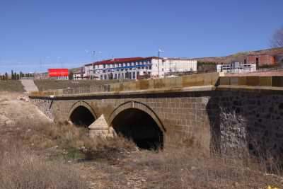 Kemer Köprü  (Yozgay Bozok Üniversitesi Kampüs İçi)