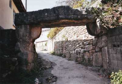 Düzce, Prusias ad Hypium Antik Kenti (Konuralp) Atlı Kapı