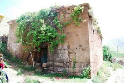 DÖRTAĞAÇ KÖYÜ-BİRBAP KİLİSESİ