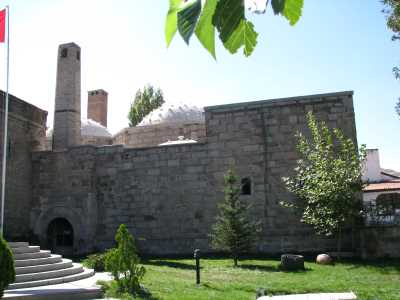 MİLLET (GAVUR) HAMAMI