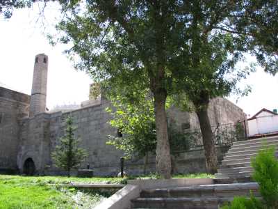 MİLLET (GAVUR) HAMAMI