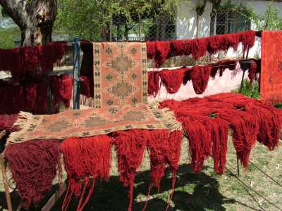 Kadirli İlçesi Kızyusuflu Köyü Karatepe Kilimleri