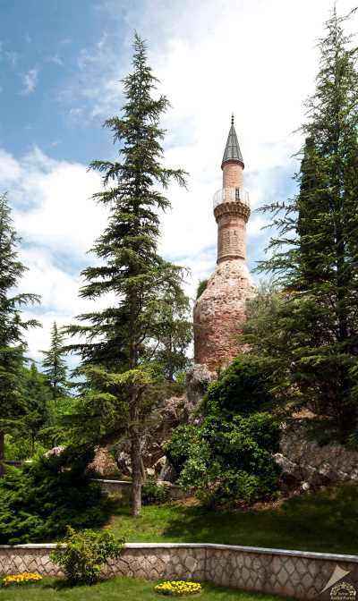 Orhangazi Camii Minaresi