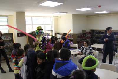 Haftası Etkinlikleri (Anaokulu Öğrencileri ve Palyaço)