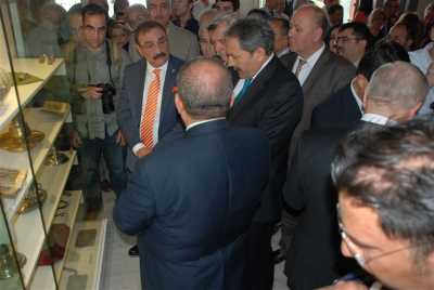 ETNOGRAFYA MÜZESİNDE 'SAKAL-I ŞERİF ' SERGİSİ AÇILDI