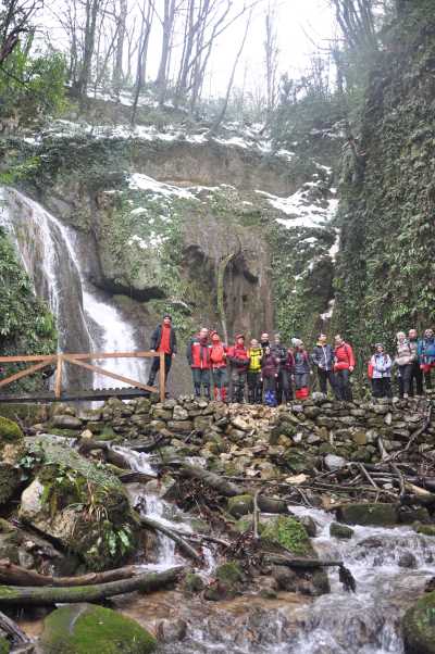 Aktaş Şelalesi Yürüyüş Parkuru