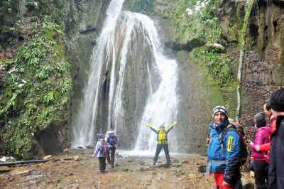 Aktaş Şelalesi Yürüyüş Parkuru