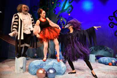 Uğur Böceği Benekli, Antalya Devlet Tiyatrosu