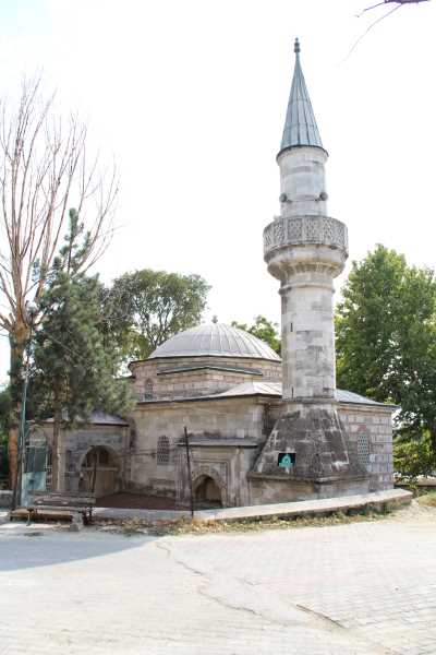  Şah Melek Camii