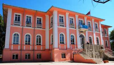 Atatürk İlköğretim Okulu