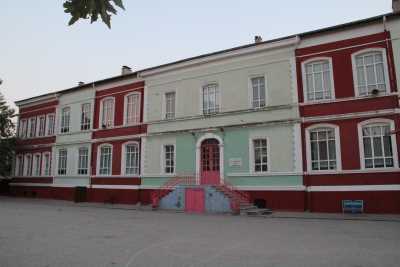 İnönü İlköğretim Okulu